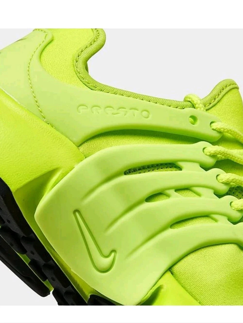 Nike Air Presto Women's Shoes in Atomic Green/Black, Size 11